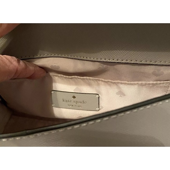 Kate Spade White and Gray Chain Shoulder Bag - Picture 7 of 8